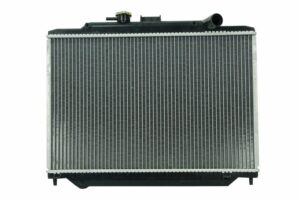Radiador Automotriz Nissan Urban 02-08 32mm Tubo Soldado T/M