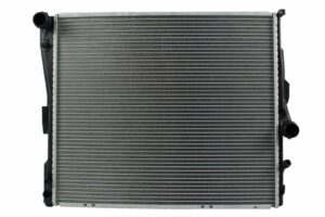 Radiador Automotriz BMW X3 2.5 Si, 3.0i, XDRIVE28i T/M 07-10 32mm Tubo Soldado