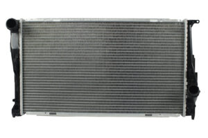 Radiador Automotriz BMW  X1 sdrive  T/A  32mm Tubo Soldado
