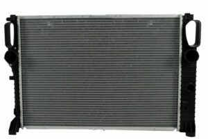 Radiador Automotriz Mercedes Benz CLS63 AMG, E55 T/A T/M 04-11 32mm Tubo Soldado