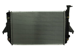 Radiador Automotriz GM Astro Base, LS, LT T/A 96-05 26mm Tubo Soldado