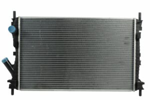 Radiador Automotriz Ford Fiesta Fusion T/A T/M 04-17 26mm Tubo Soldado