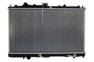 Radiador Automotriz Mitsubishi Mirage DE, LS, ES T/A 97-02 16mm Tubo Soldado
