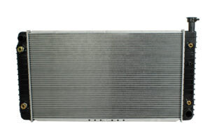 Radiador Automotriz GM Express Savana, Plo G Series T/A 99-02 32mm Tubo Soldado