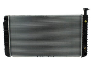 Radiador Automotriz GM Express Savana T/A 96-02 32mm Tubo Soldado
