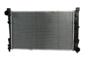 Radiador Automotriz GM Silverado 2500HD,3500, Suburban 2500, Sierra 2500HD,3500 T/A 01-02 32mm Tubo Soldado