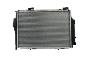 Radiador Automotriz Chrysler Mercedes Benz Crossfire C43, CLK430, CLK55, SLK52,SLK320 T/A 04-08 32mm Tubo Soldado
