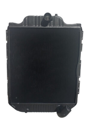 Radiador CamiÃ³n Urbano Dina Navistar S 600 96-03 Aluminio/Aluminio T/M 25 1/5 in x 29 7/8 in