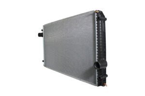 Radiador Tracto CamiÃ³n International Navistar 99001 Series Prostar 01-11 PlÃ¡stico/Aluminio T/M 24 1/2 in x 40 1/8 in
