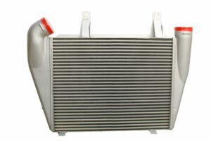 Postenfriador Equipo Pesado Mercedes Benz Minibus 97-07 64 mm 21 11/16 in x 26 1/2 in