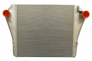 Postenfriador Equipo Pesado Volvo CxU Vision 06-15 60 mm 30 3/16 in x 32 1/2 in