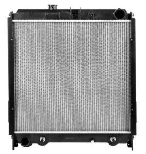 Radiador Tracto CamiÃ³n Hino 145 165 05-10 24 3/4 in x 23 9/16 in