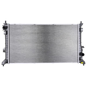 Radiador Automotriz Chevrolet Silverado Sierra 1500 T/M 19-23 26mm Panal Soldado